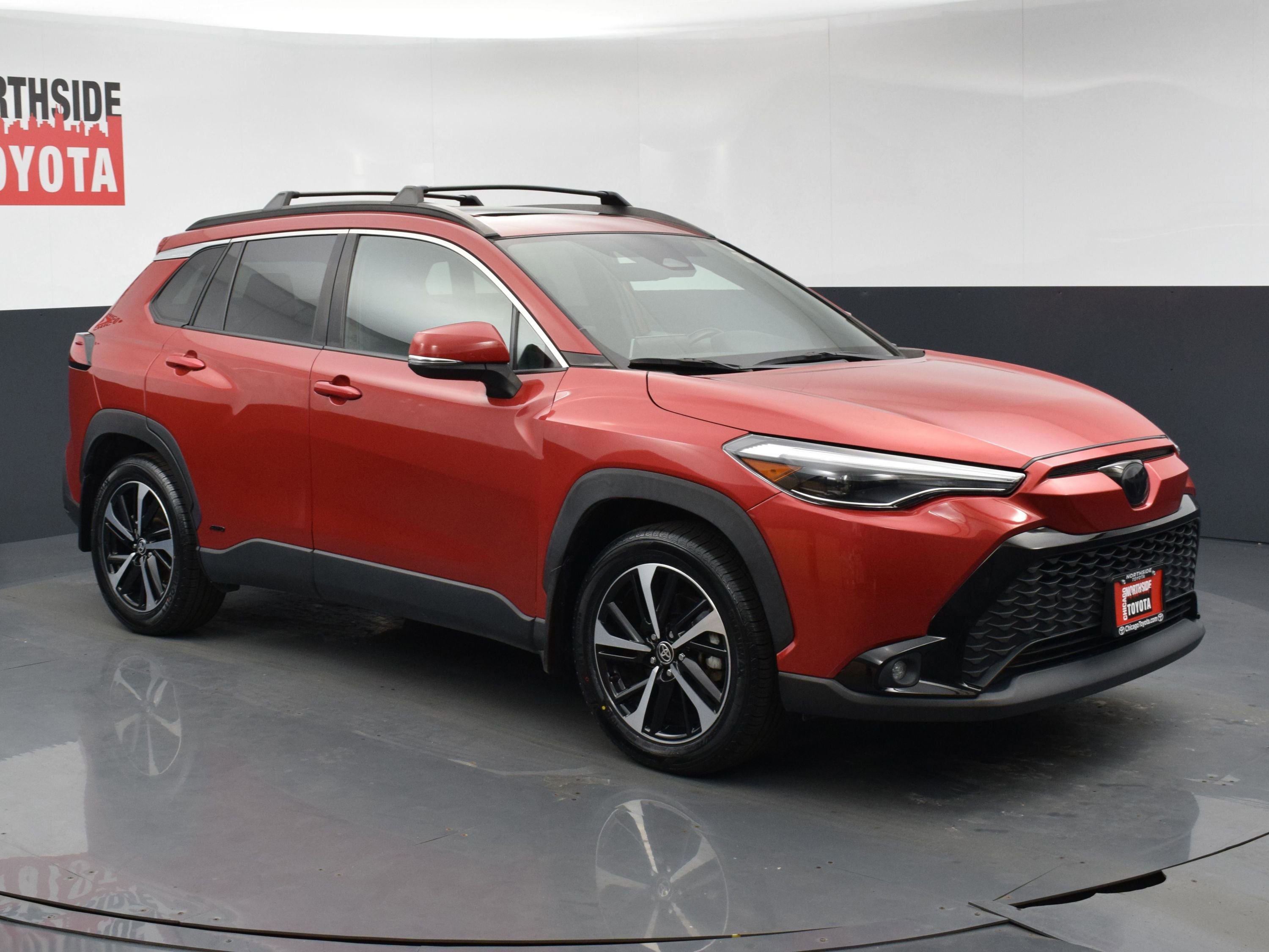 Used 2023 Toyota Corolla Cross XSE w/ Convenience Package image 6