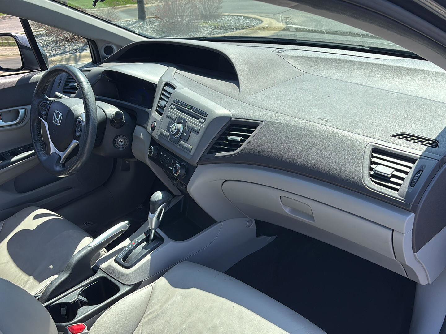 Used 2012 Honda Civic EX-L image 17