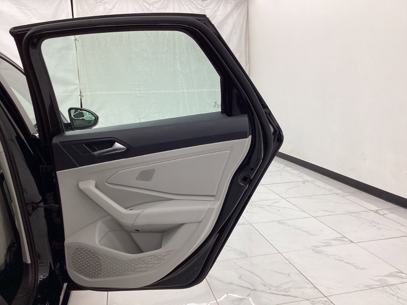 Used 2020 Volkswagen Jetta SE w/ SE Cold Weather Package FWD image 25