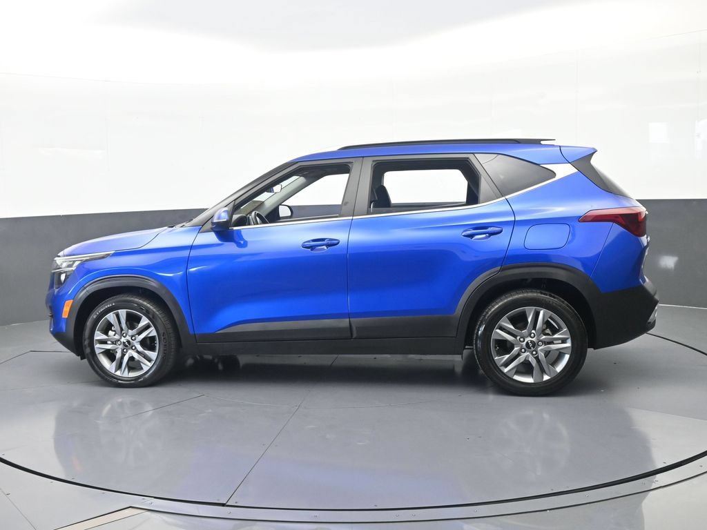 Used 2023 Kia Seltos S FWD image 3