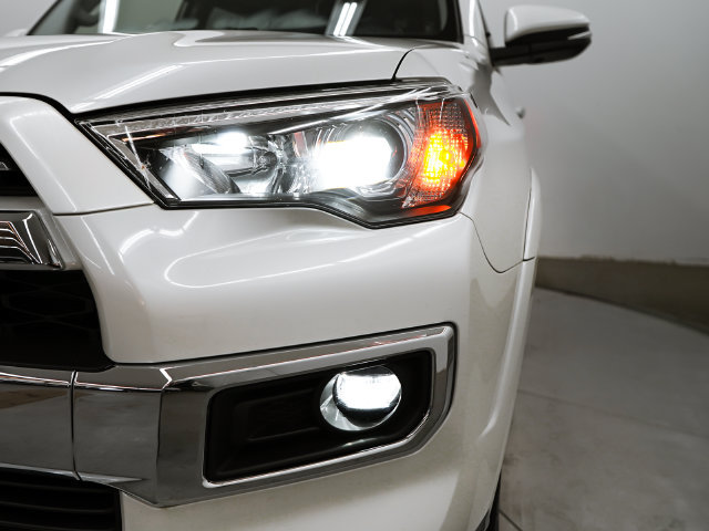Used 2021 Toyota 4Runner Limited AWD/4WD image 50