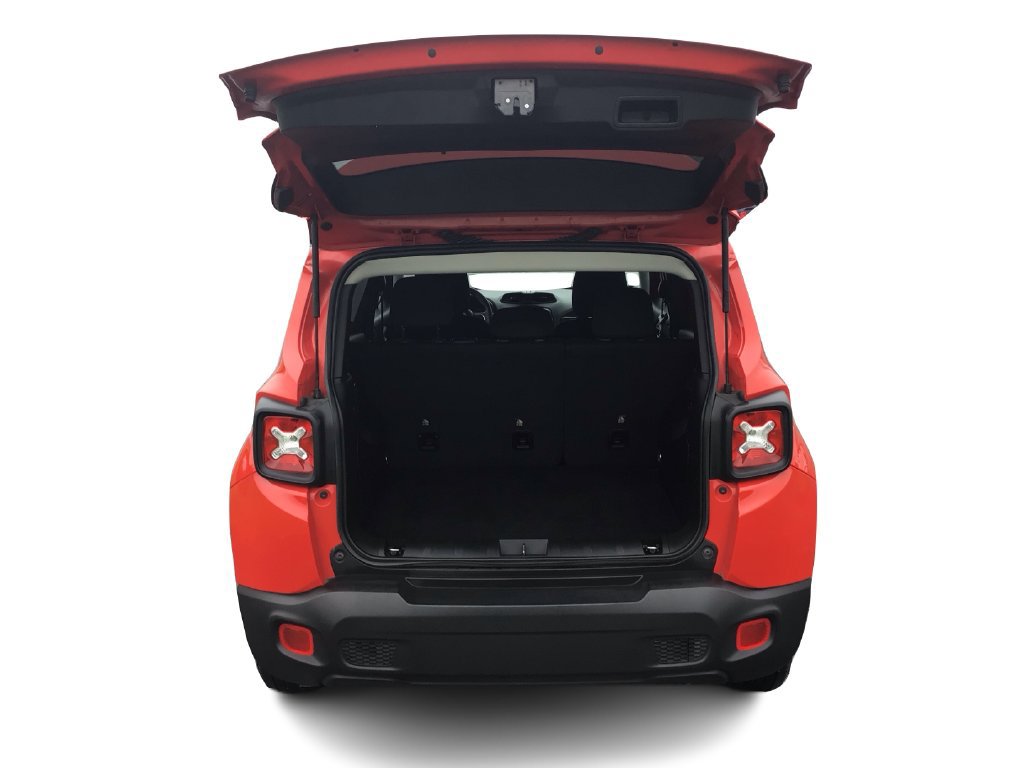 Used 2023 Jeep Renegade Latitude AWD/4WD image 12