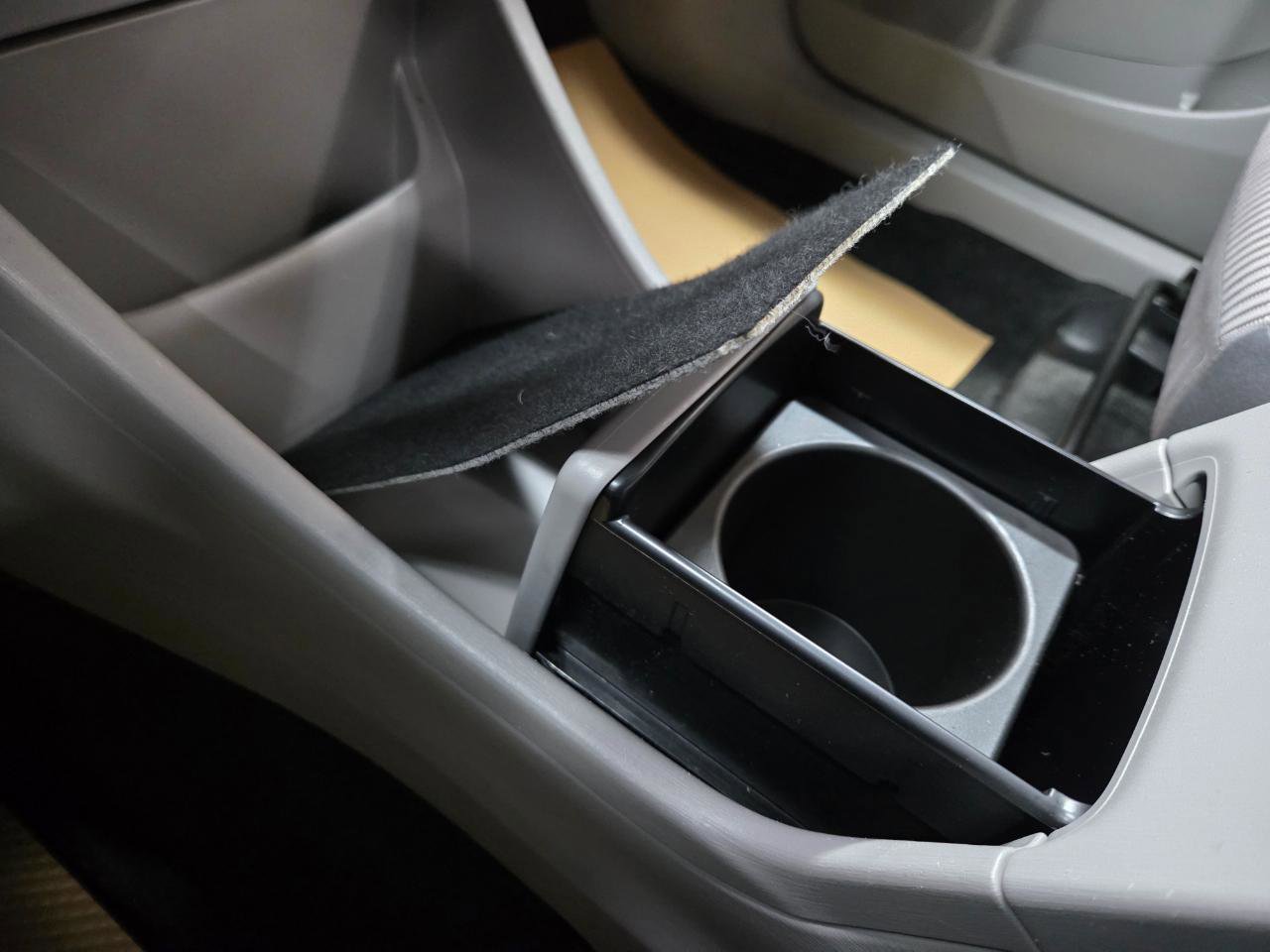 Used 2017 Toyota Prius V Three image 37