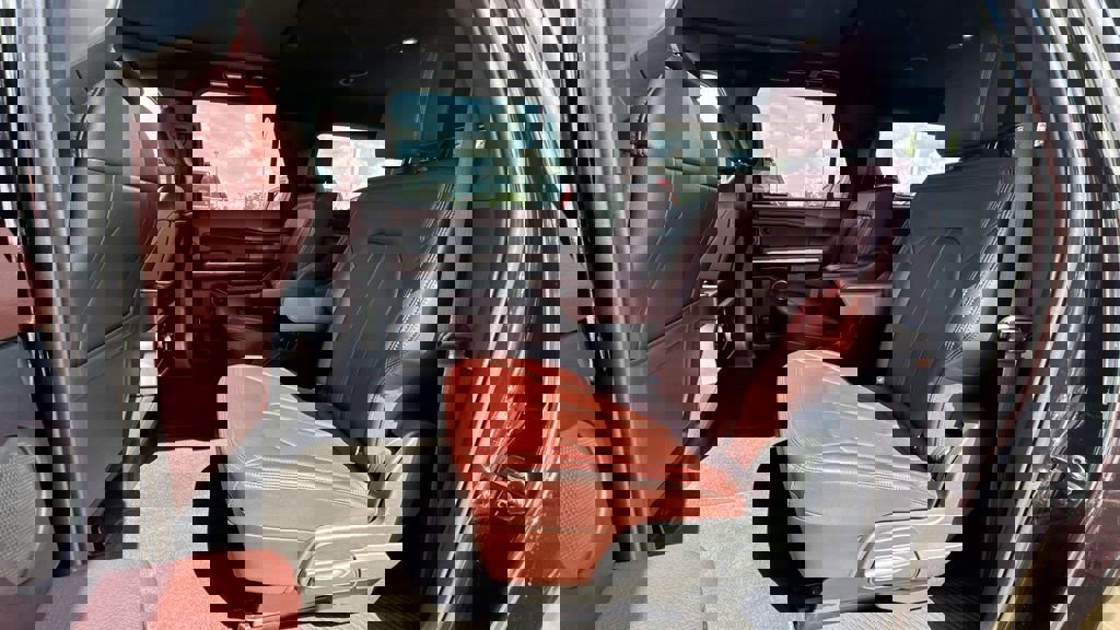 Used 2024 Ford Expedition Max Limited image 26