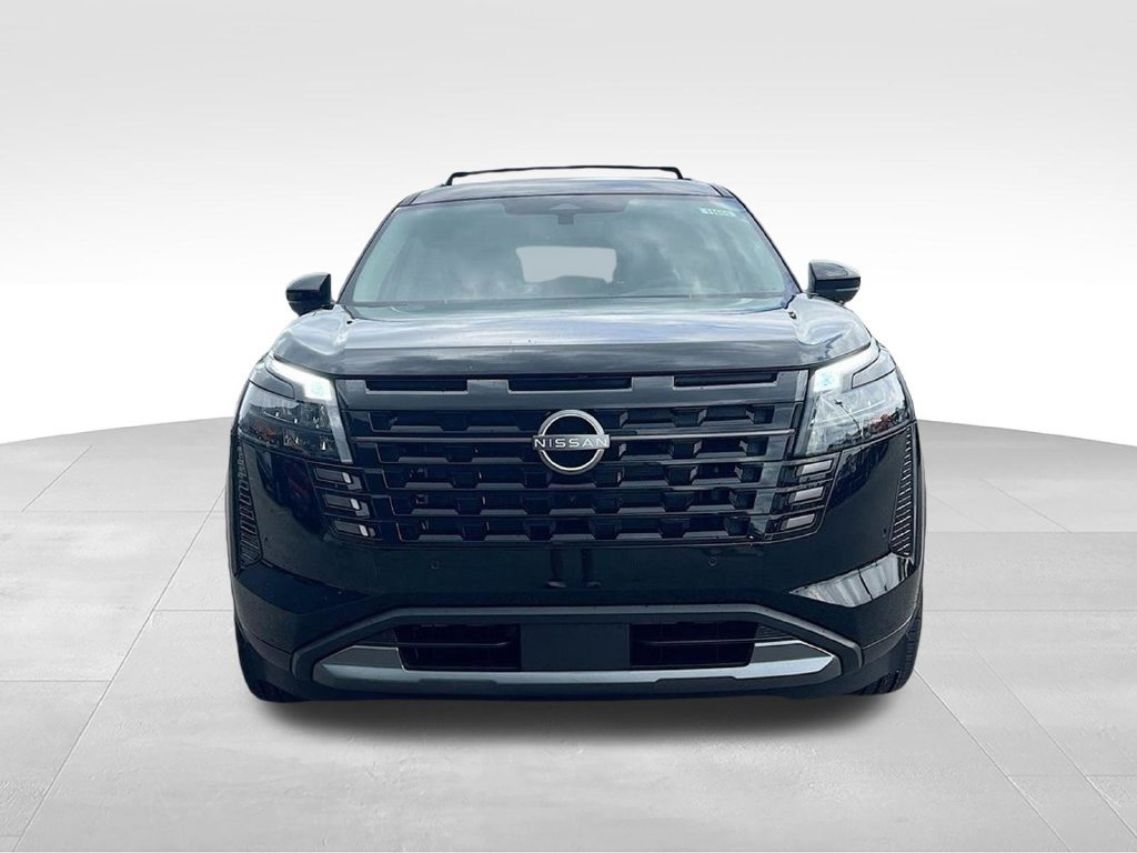 New 2026 Nissan Pathfinder SL FWD image 2