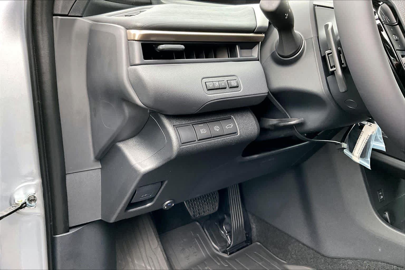 New 2026 Toyota bZ Woodland AWD/4WD image 20