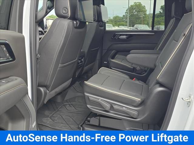 New 2026 Chevrolet Suburban Premier AWD/4WD image 16