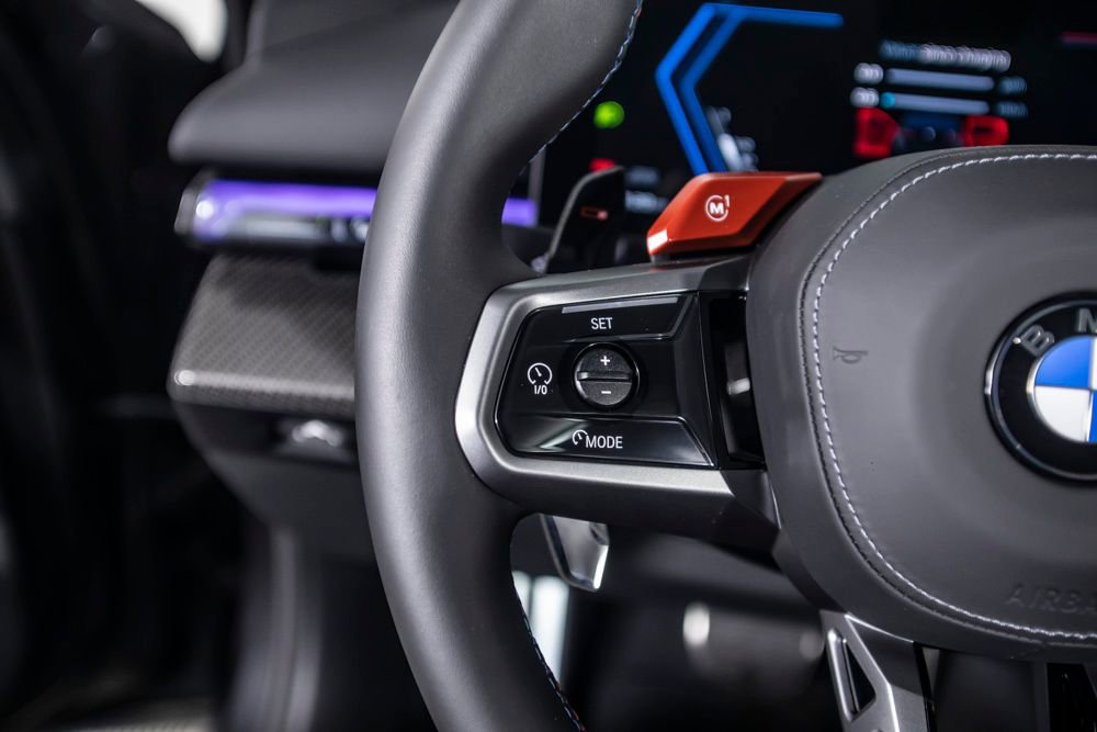 Used 2025 BMW M5 Touring AWD/4WD image 39