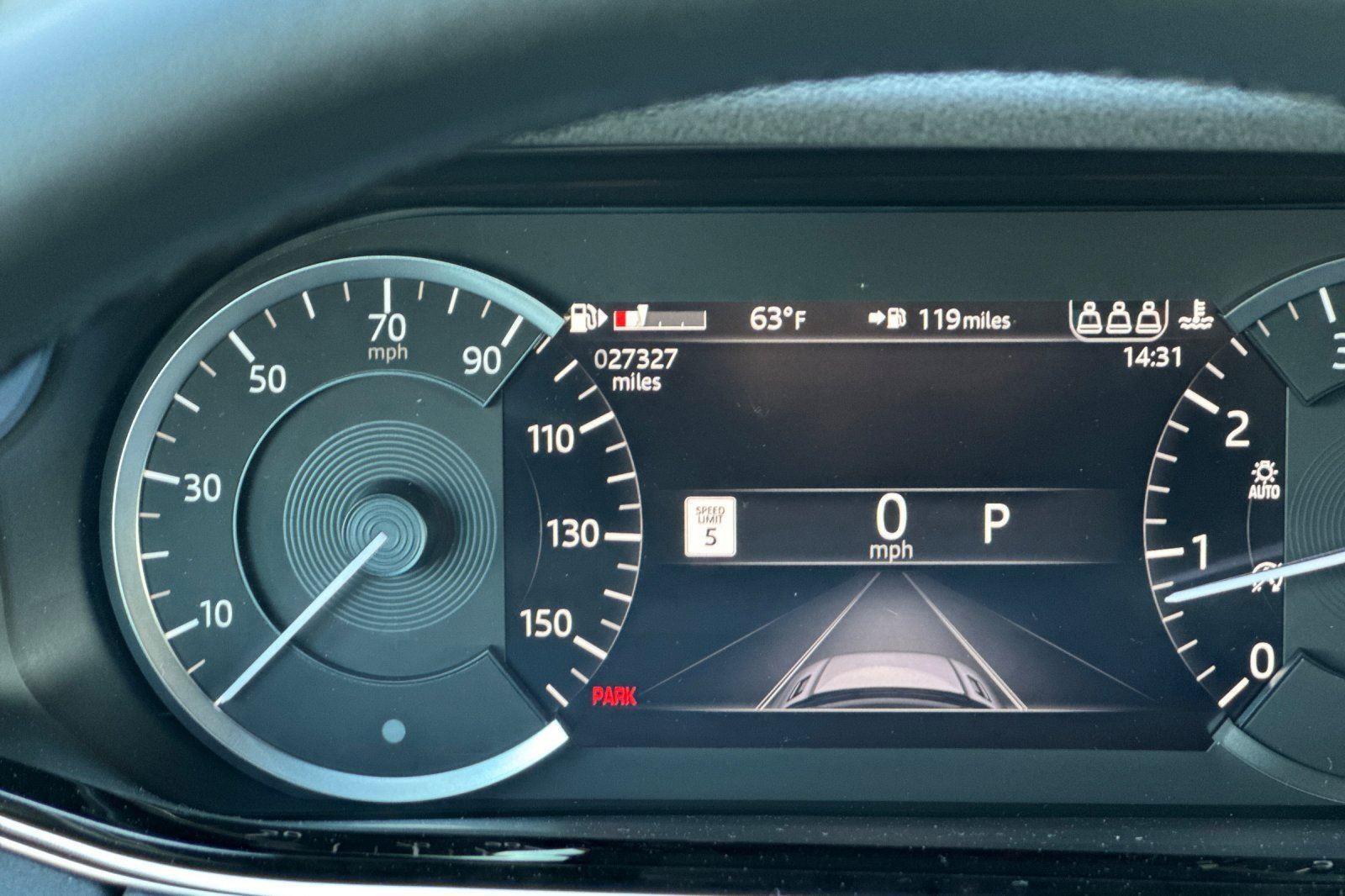 Used 2023 Land Rover Range Rover Evoque R-Dynamic SE image 27