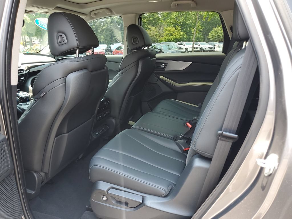 Certified 2025 Acura MDX FWD image 13