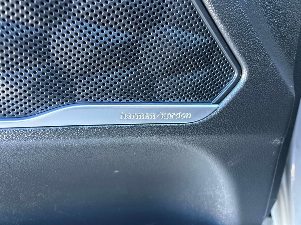 Used 2022 Hyundai Santa Fe Limited image 21