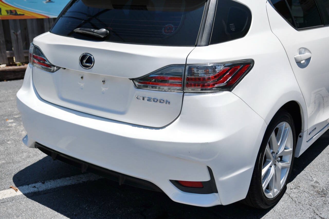Used 2015 Lexus CT 200h FWD image 33