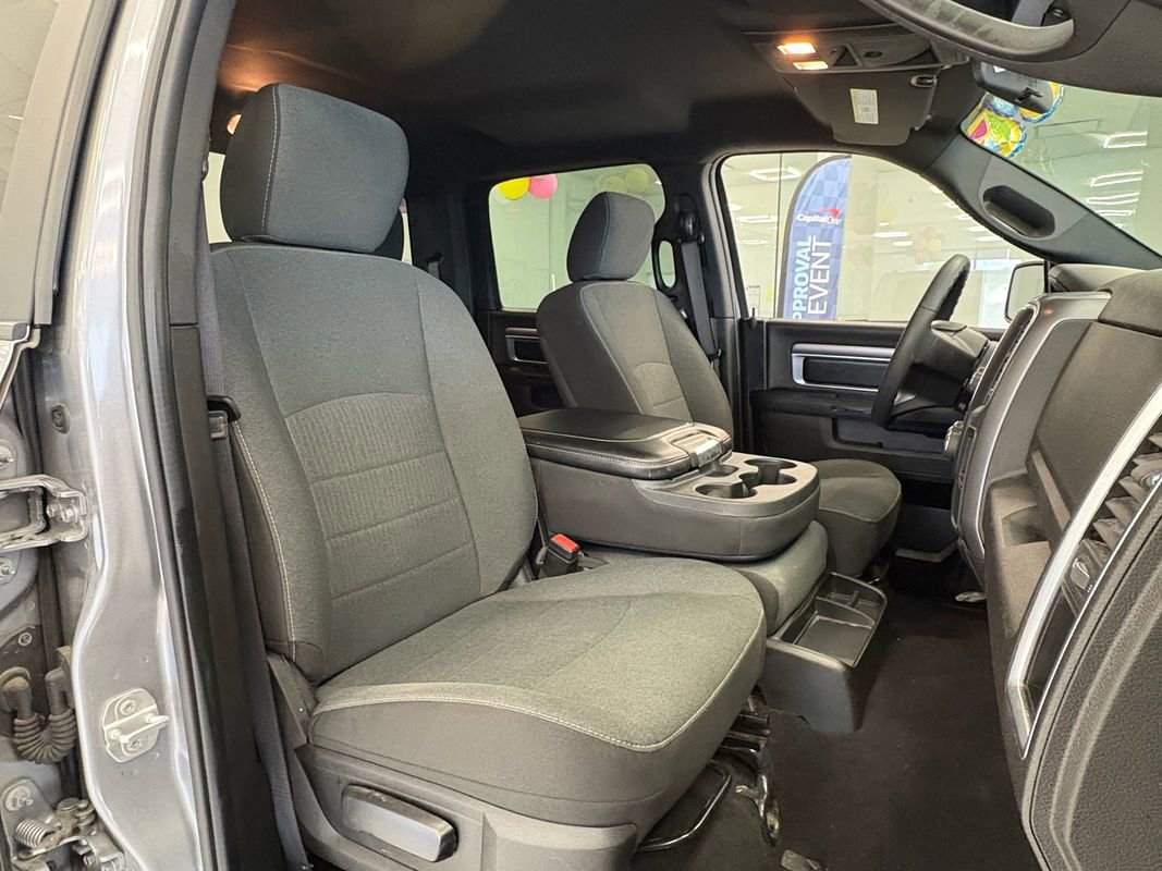 Used 2024 RAM 1500 Classic Warlock RWD image 22