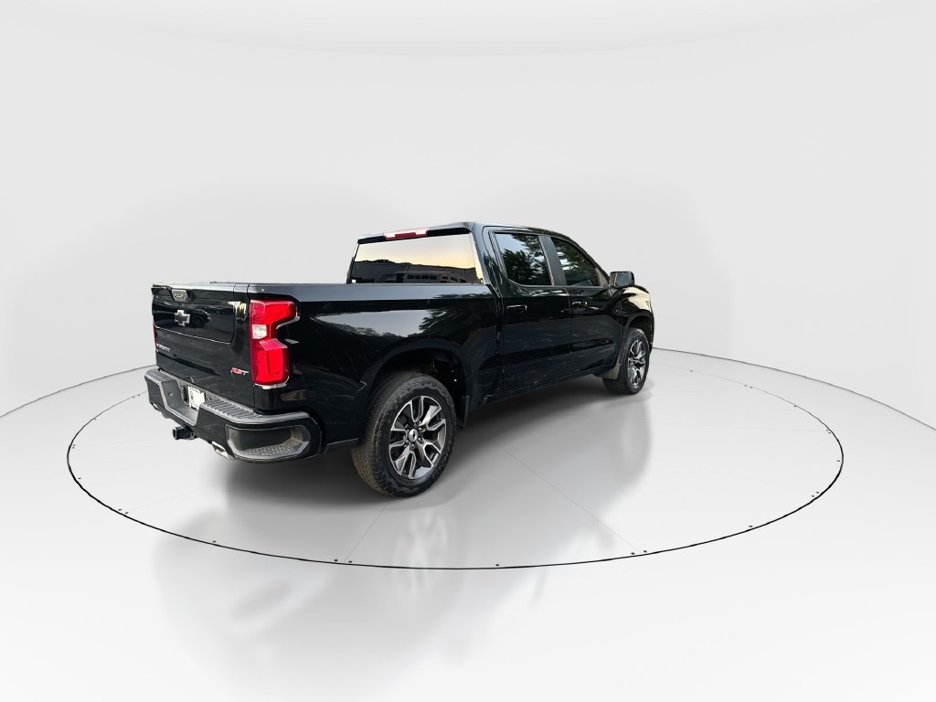 Used 2022 Chevrolet Silverado 1500 RST w/ Z71 Off-Road Package AWD/4WD image 8