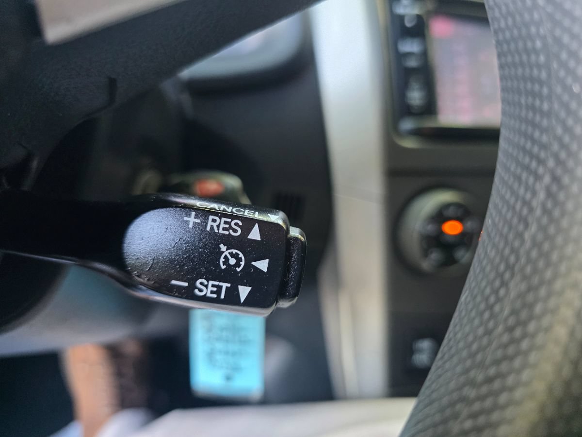 Used 2012 Toyota Corolla S FWD image 38