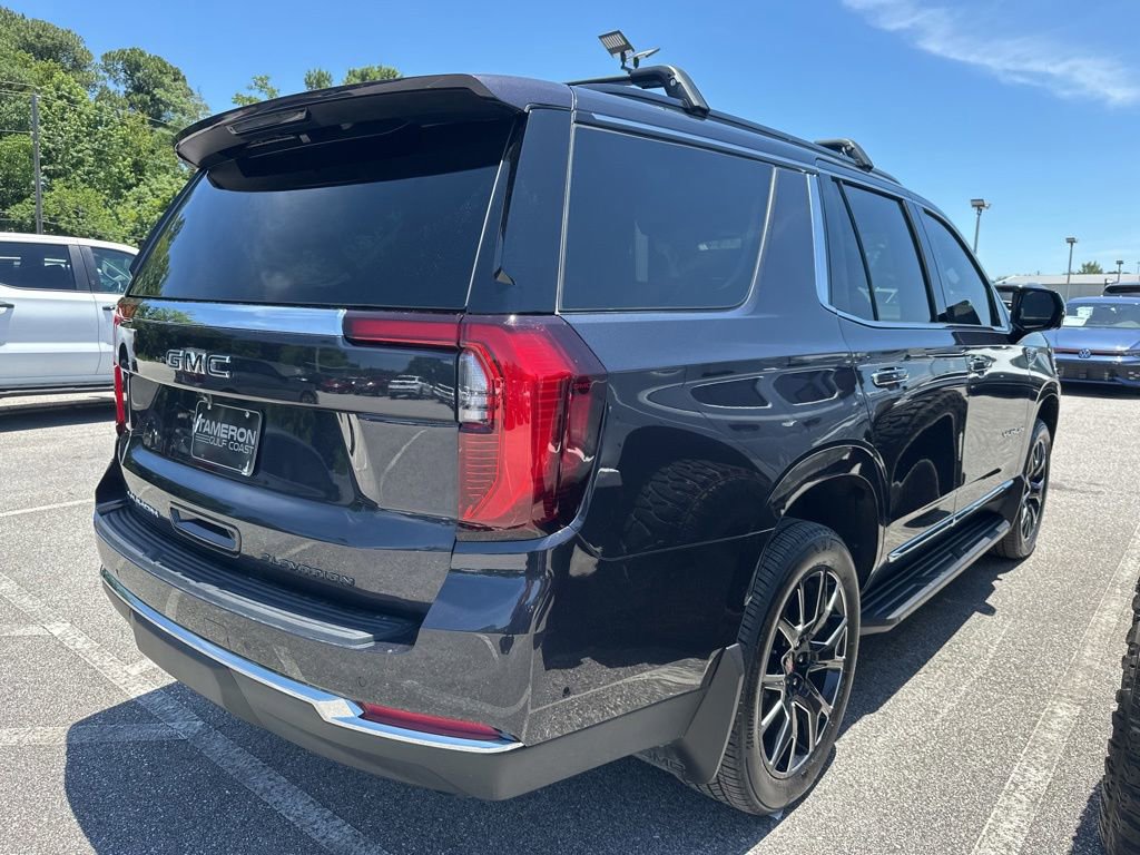 Used 2025 GMC Yukon Elevation w/ LPO, Elevation Black Package AWD/4WD image 10