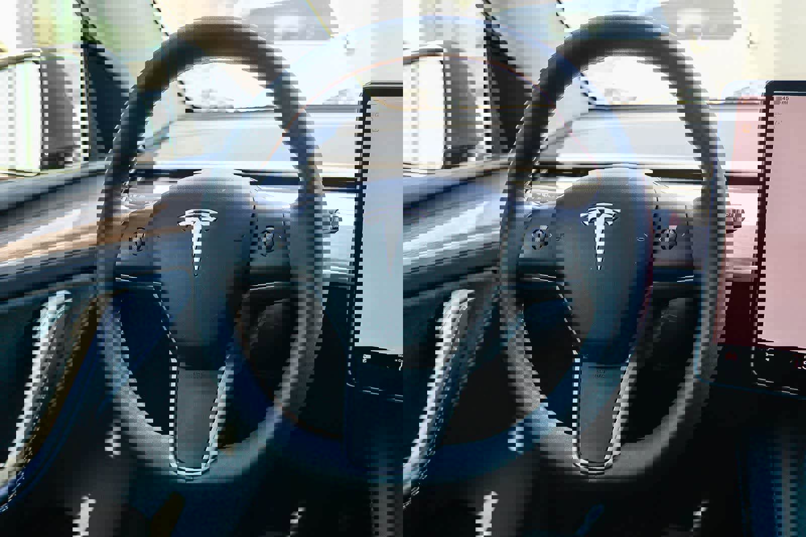 Used 2024 Tesla Model Y Long Range image 15