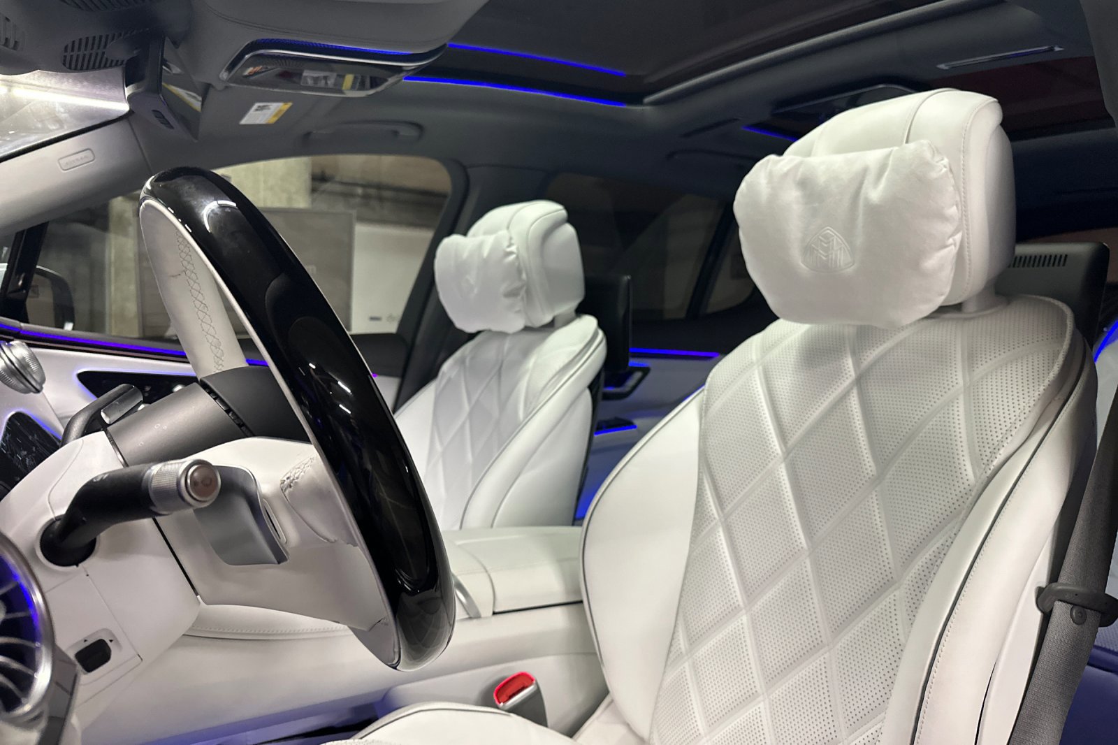 New 2025 Mercedes-Benz Maybach EQS 680 4MATIC image 20