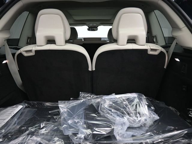 New 2026 Volvo XC90 T8 Ultra w/ Protection Package Premier image 32