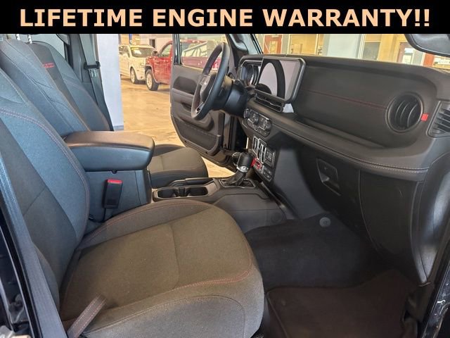 Used 2025 Jeep Wrangler Unlimited Rubicon AWD/4WD image 35