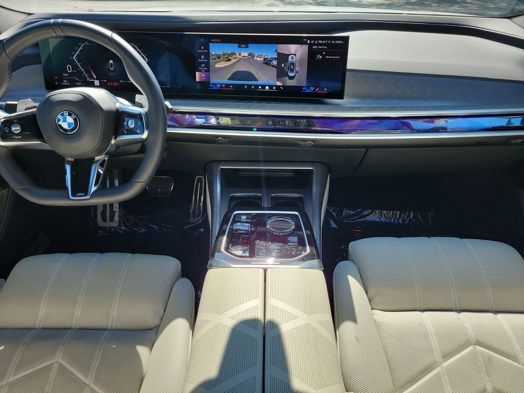 Used 2024 BMW 760i xDrive w/ Executive Package image 19