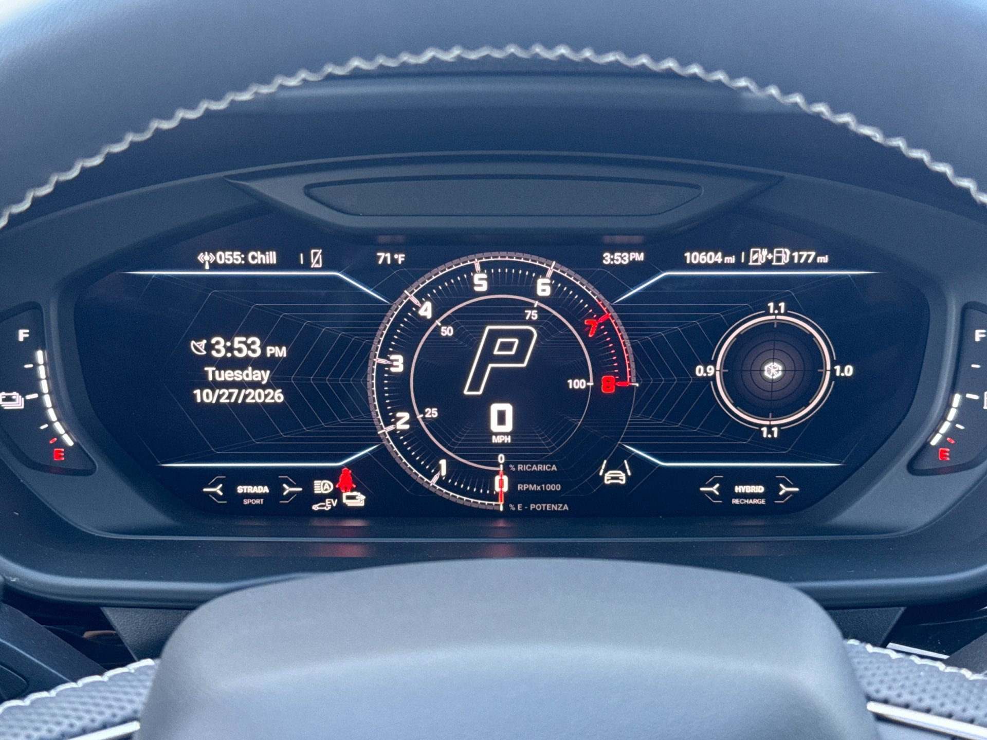 Used 2025 Lamborghini Urus SE AWD/4WD image 31