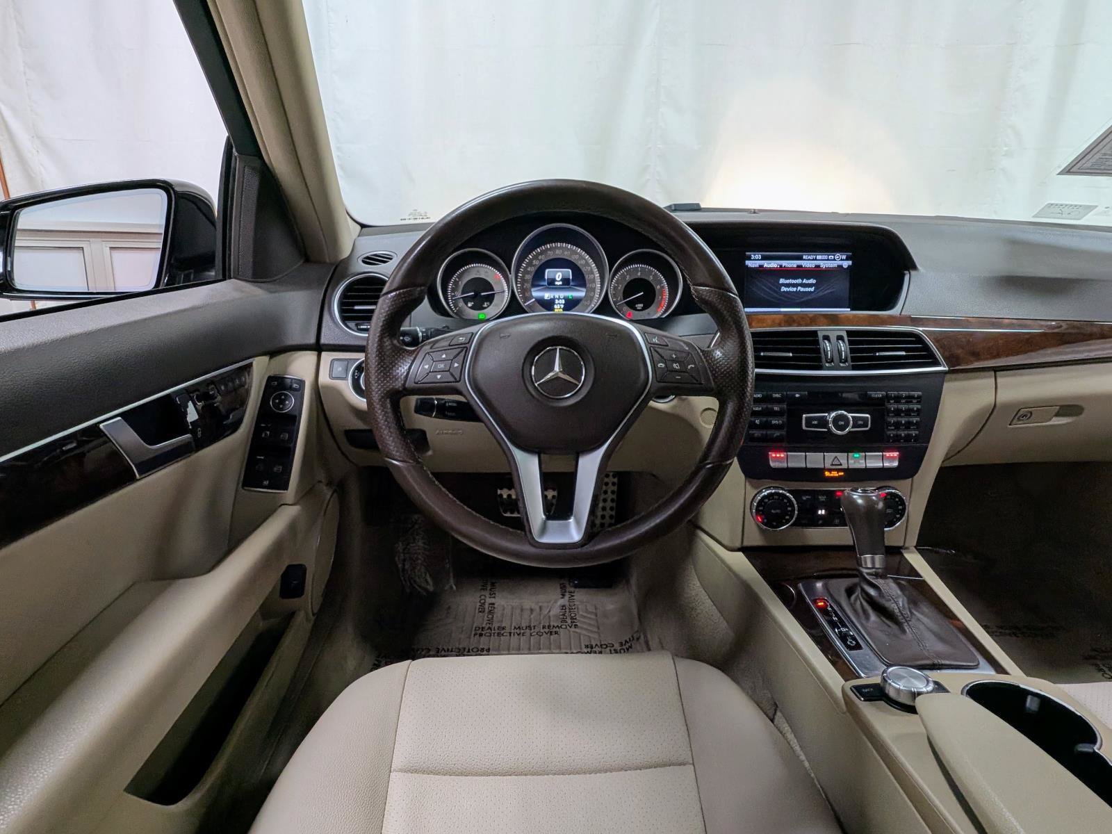 Used 2013 Mercedes-Benz C 300 4MATIC Sedan image 2