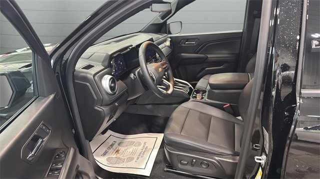 Used 2026 Chevrolet Colorado LT w/ LT Convenience Package image 36