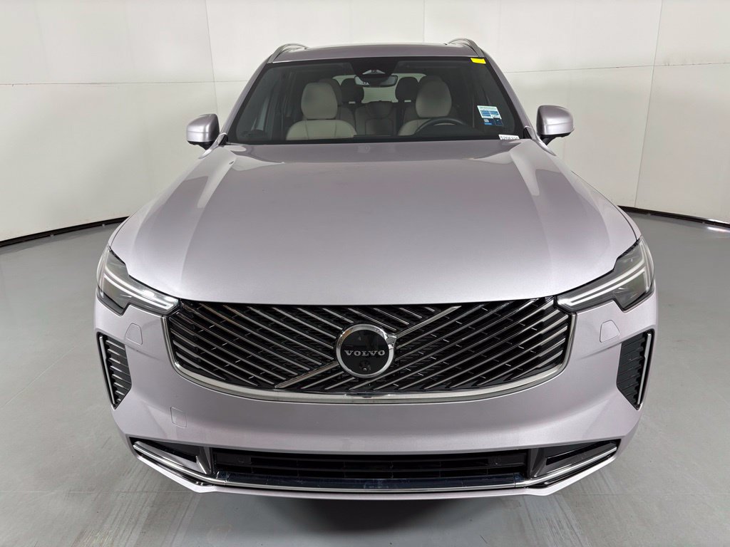 New 2026 Volvo XC90 B6 Plus w/ Protection Package Premier AWD/4WD image 3
