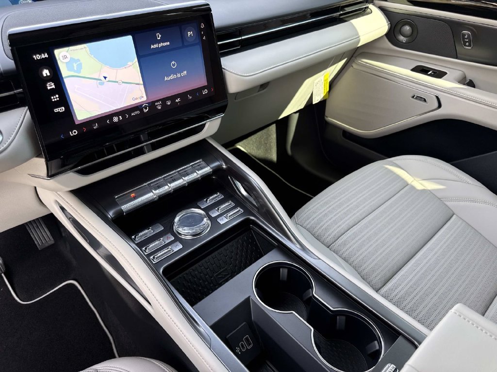 New 2026 Lincoln Nautilus Reserve AWD/4WD image 25
