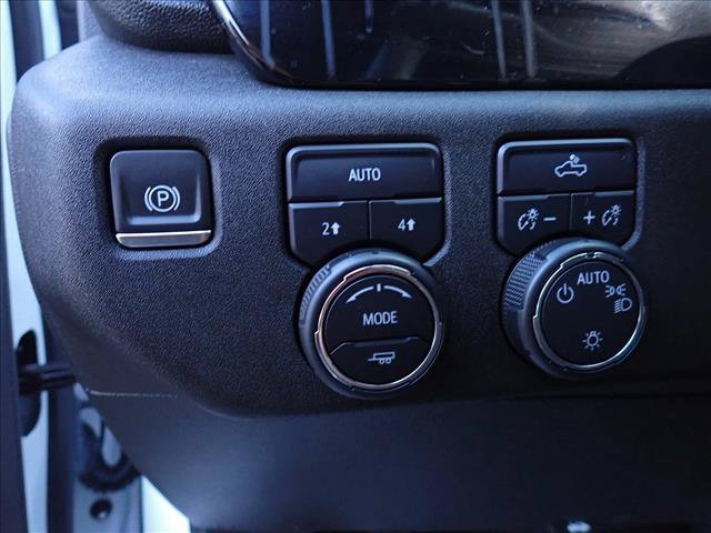 Used 2023 Chevrolet Silverado 1500 LT AWD/4WD image 16