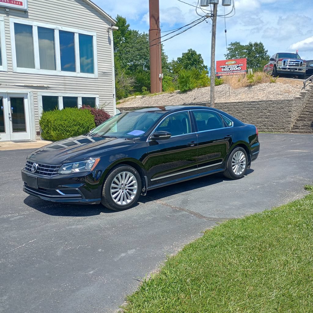 Used 2016 Volkswagen Passat 1.8T SE FWD image 1