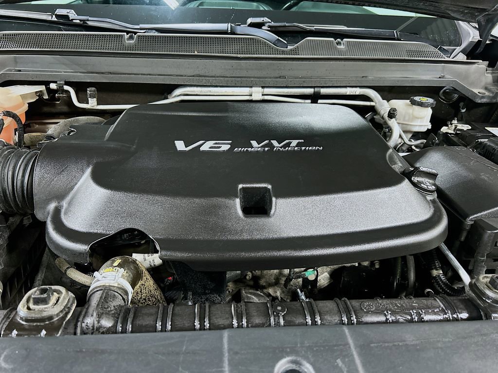 Used 2018 GMC Canyon SLE w/ Trailering Package image 27