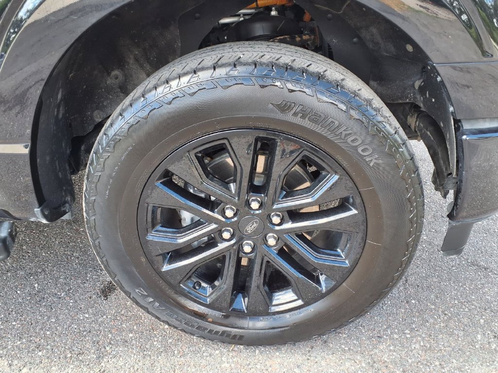 Used 2024 Ford F150 Lariat w/ Equipment Group 502A High AWD/4WD image 9