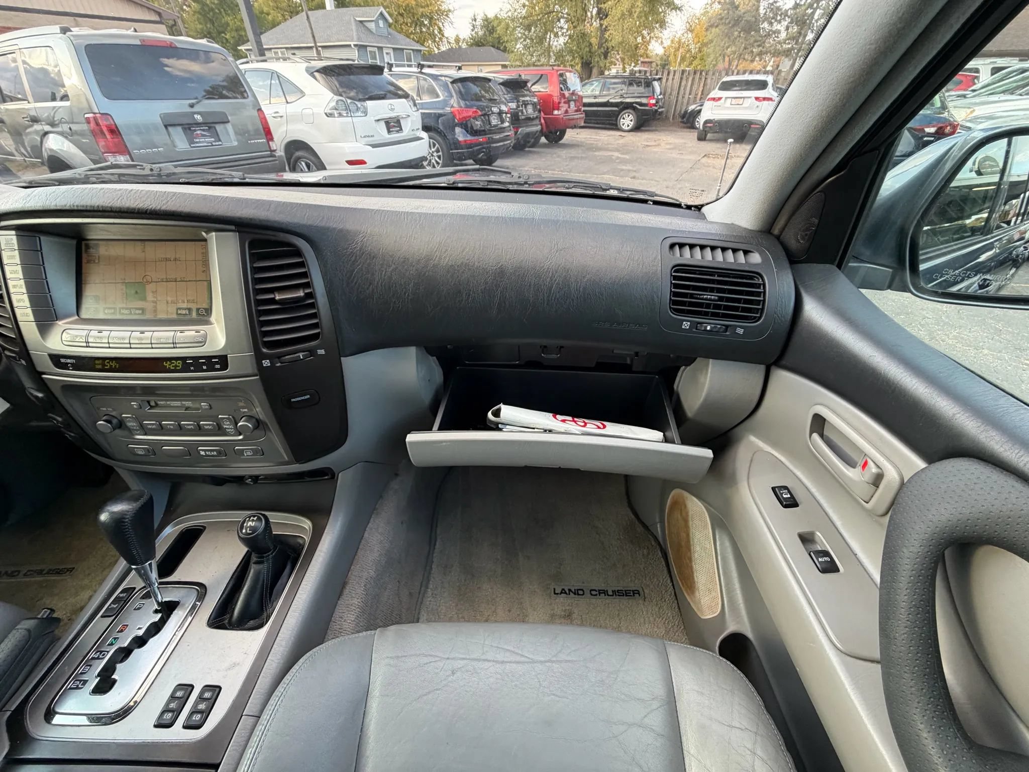Used 2005 Toyota Land Cruiser AWD/4WD image 39