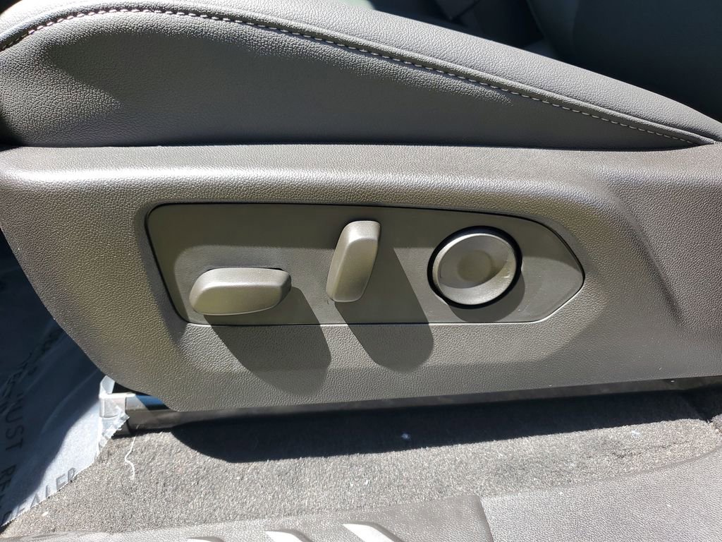 New 2026 Chevrolet Colorado LT w/ LT Convenience Package image 22