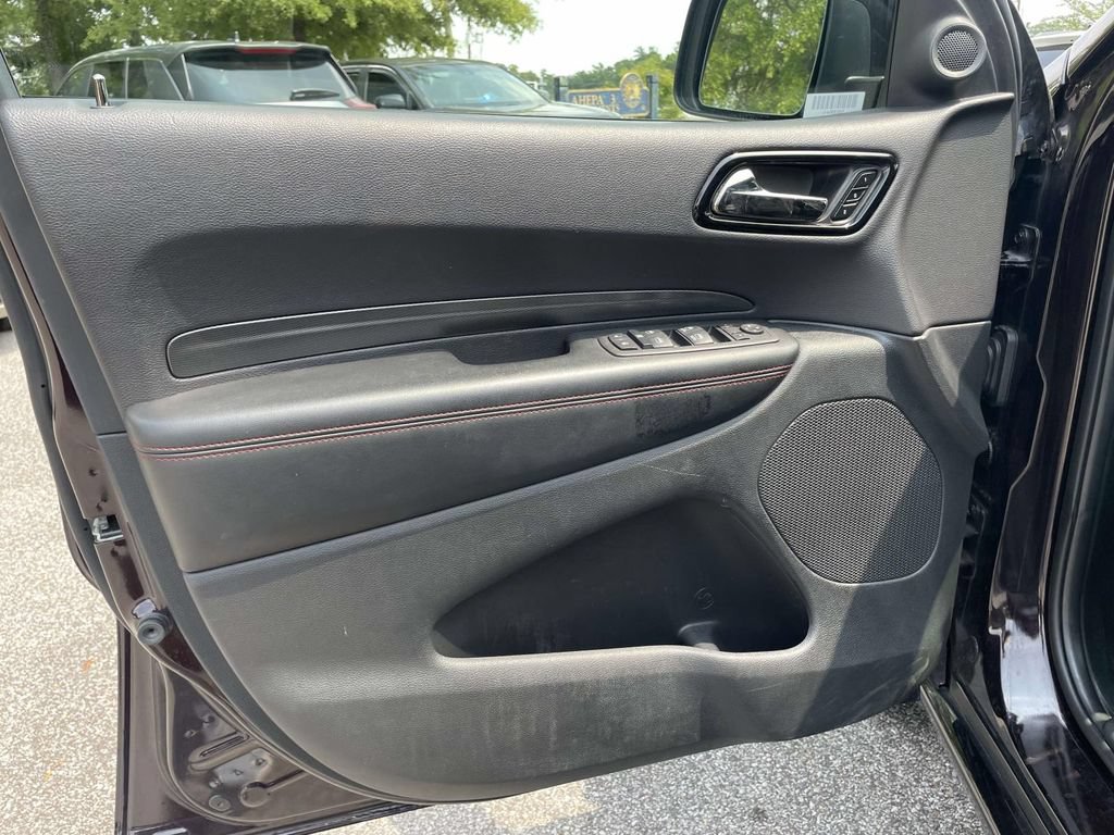 Used 2025 Dodge Durango GT AWD/4WD image 16