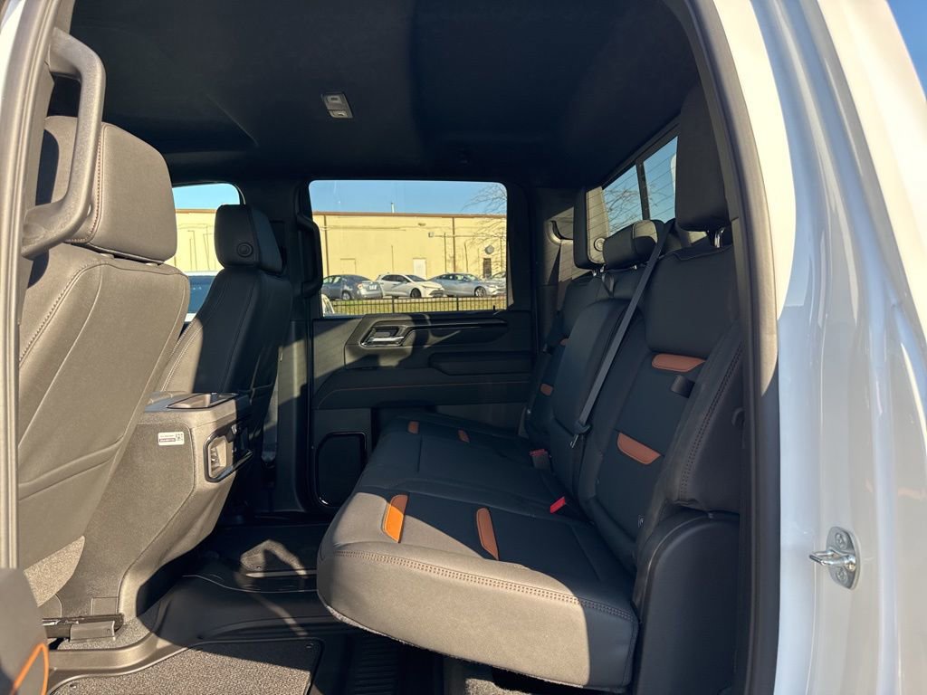 New 2026 GMC Sierra 2500 AT4 w/ AT4 Premium Plus Package image 32