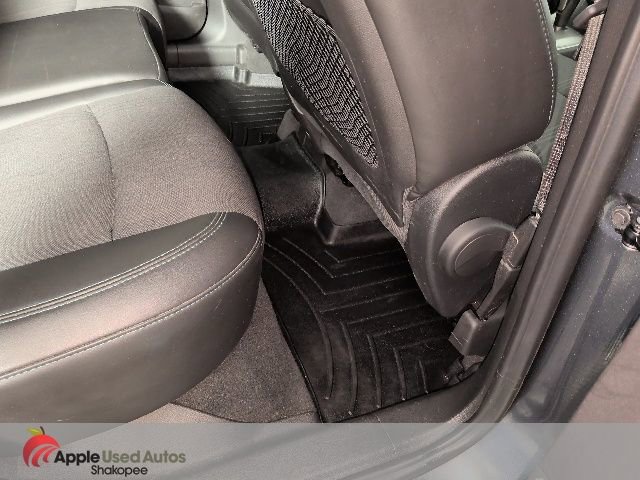 Used 2016 Chevrolet Trax LT w/ LT Sun and Sound Package image 34