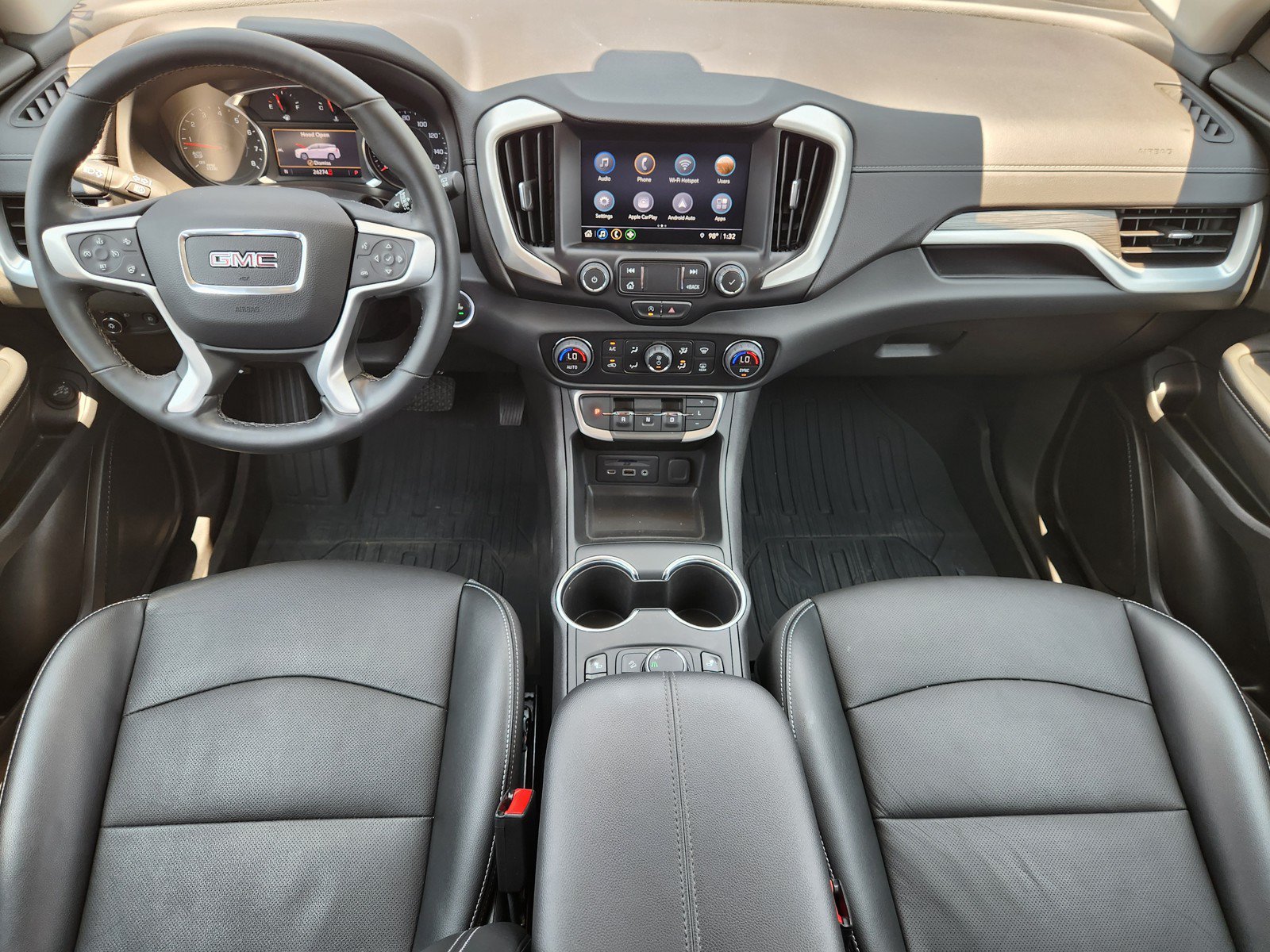 Used 2023 GMC Terrain SLT w/ LPO, Floor Liner Package FWD image 8