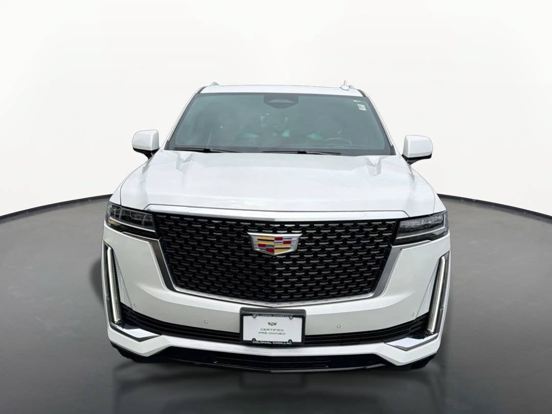 Certified 2021 Cadillac Escalade Premium Luxury AWD/4WD image 2