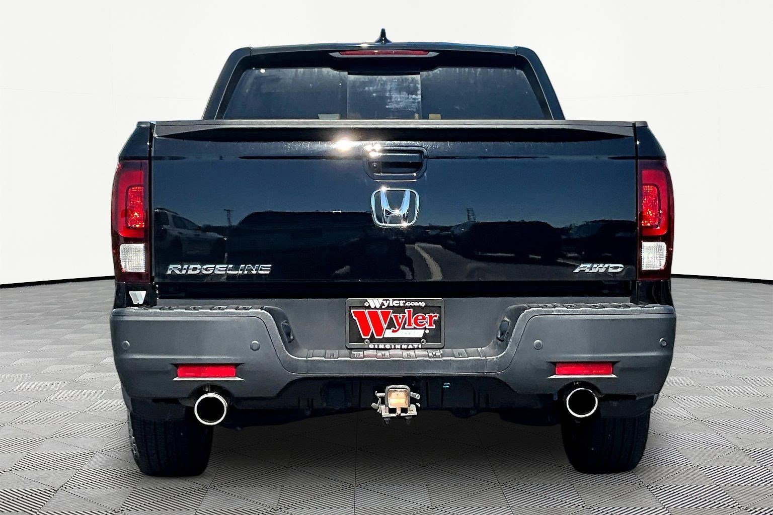 Used 2023 Honda Ridgeline RTL-E image 5