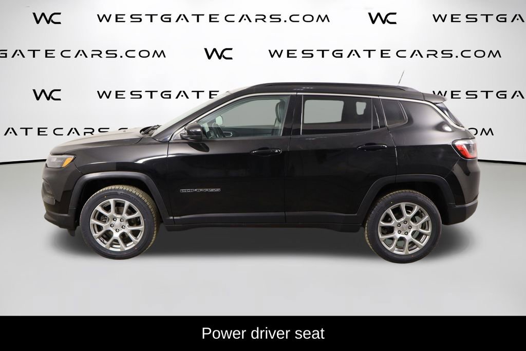Used 2022 Jeep Compass Latitude image 5