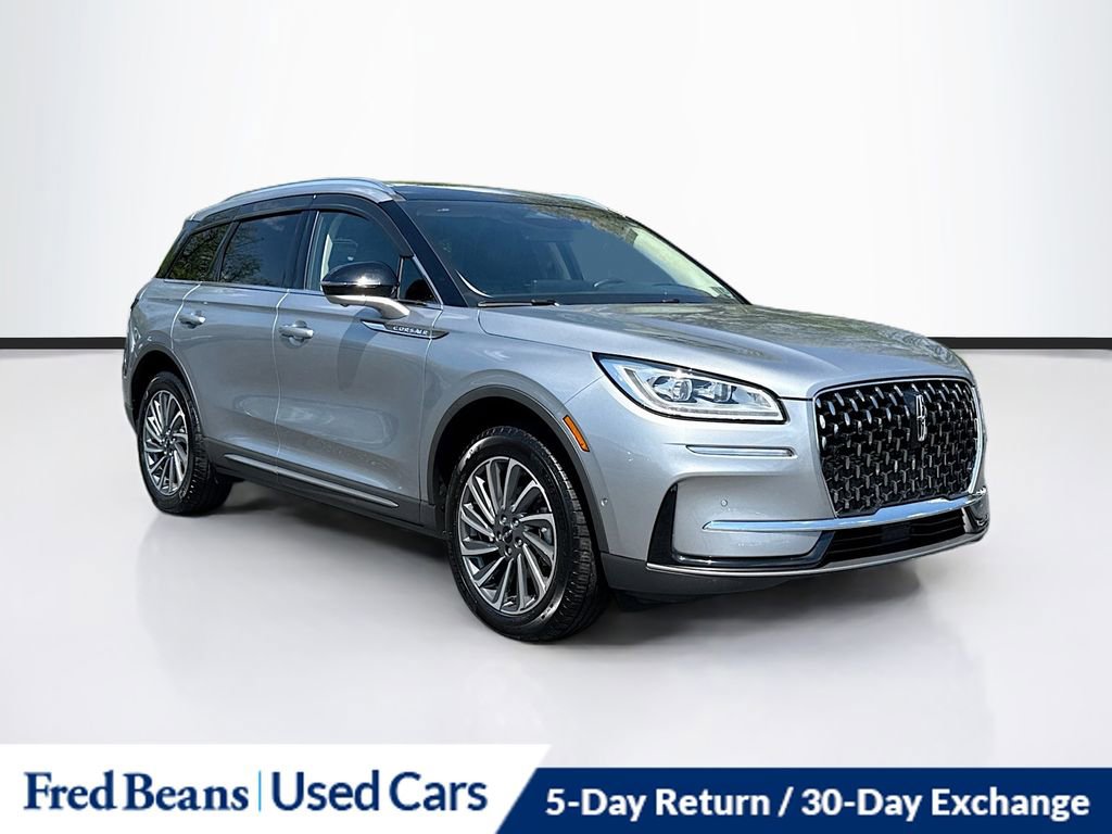 Used 2023 Lincoln Corsair Reserve w/ Equipment Group 202A AWD/4WD image 1