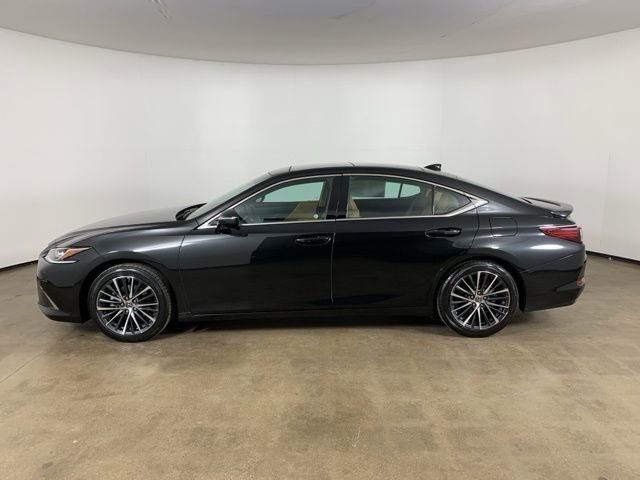 Used 2022 Lexus ES 350 w/ Premium Package image 16