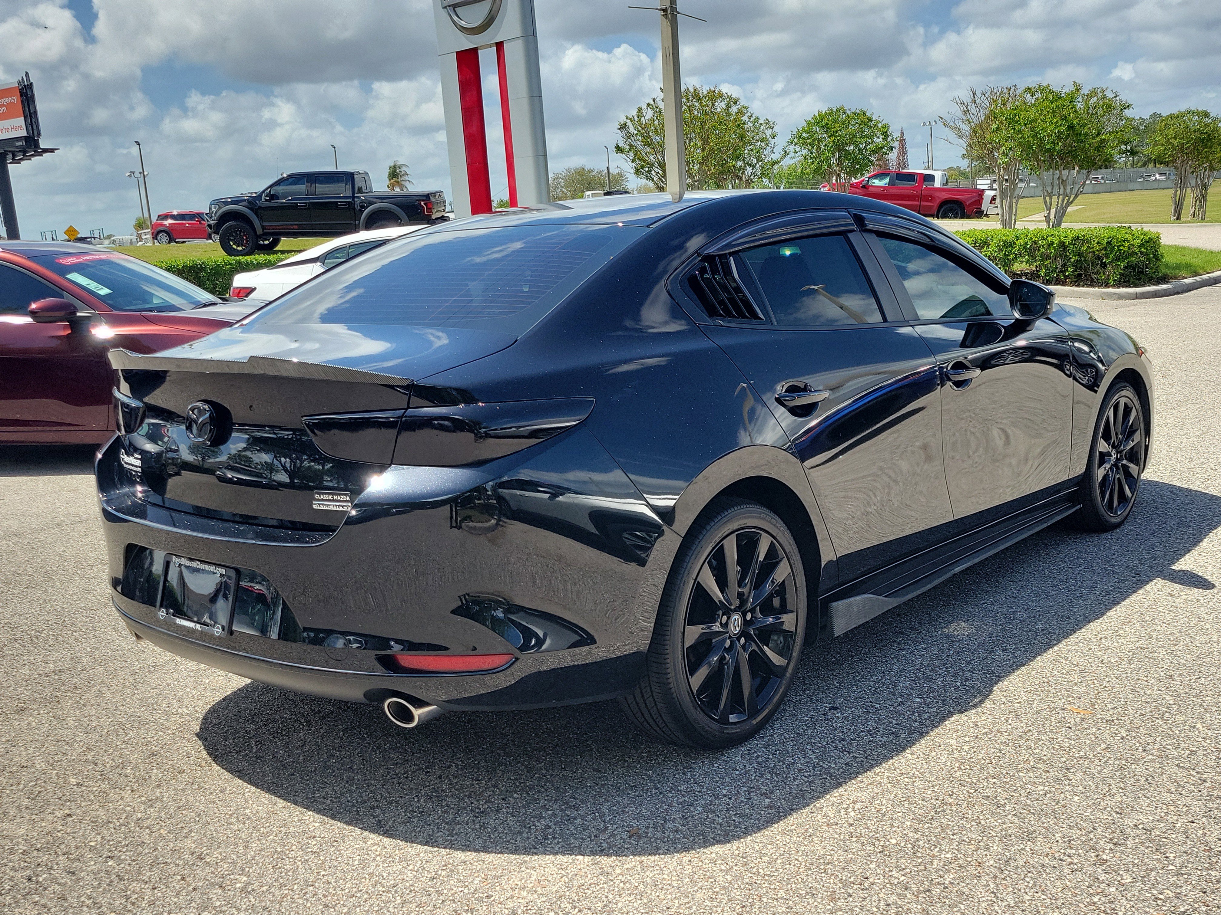 Used 2024 MAZDA MAZDA3 s image 5