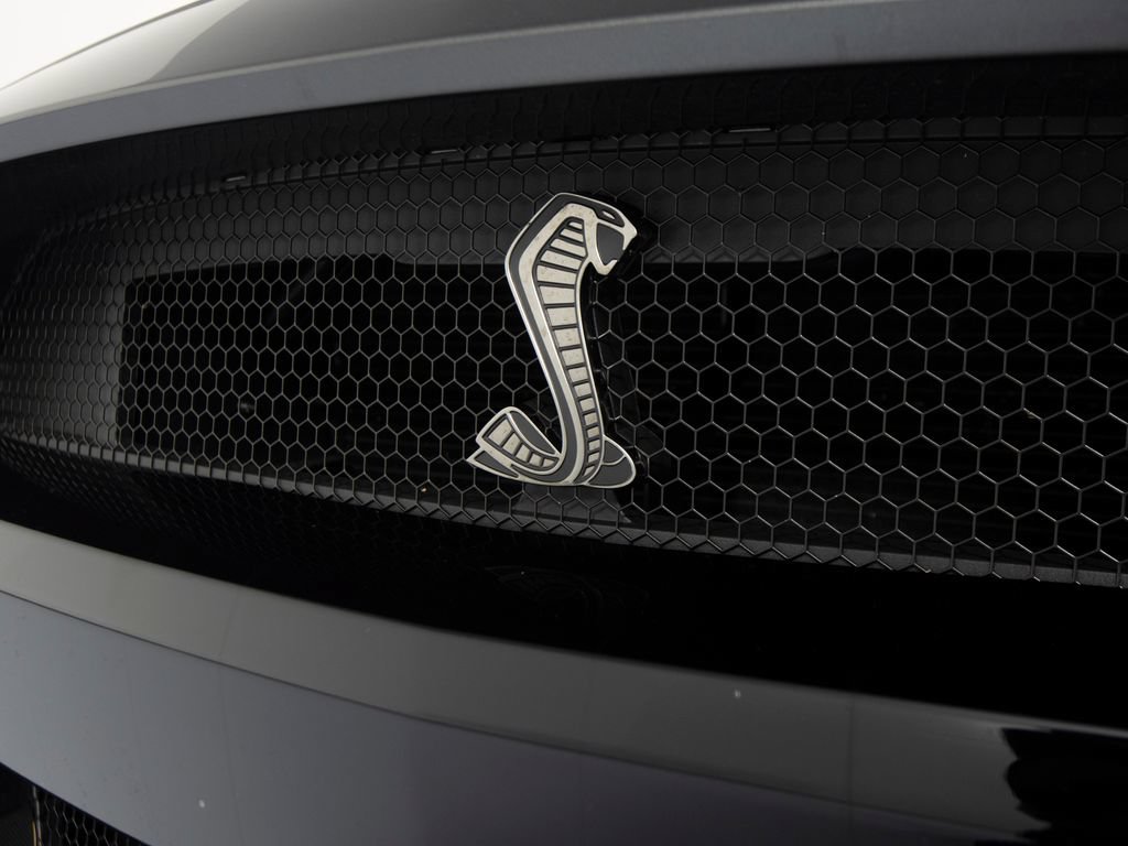 Used 2020 Ford Mustang Shelby GT500 w/ Technology Package RWD image 43