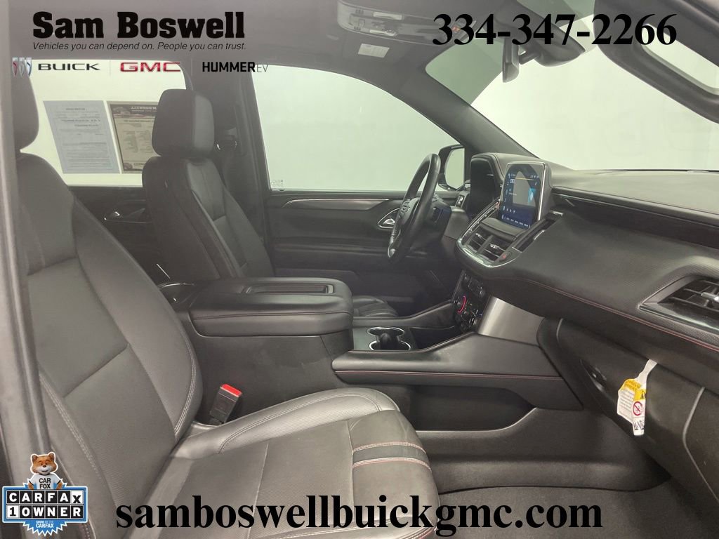Used 2022 Chevrolet Suburban RST w/ Sport Performance Package AWD/4WD image 36
