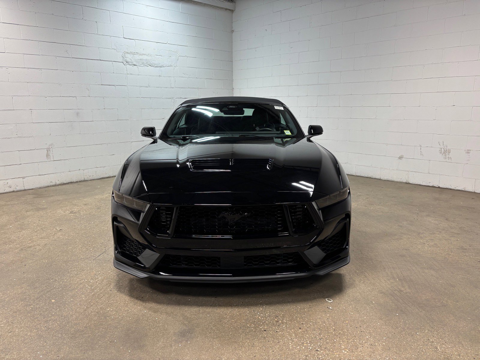 Used 2024 Ford Mustang GT Premium w/ GT Performance Package RWD image 3