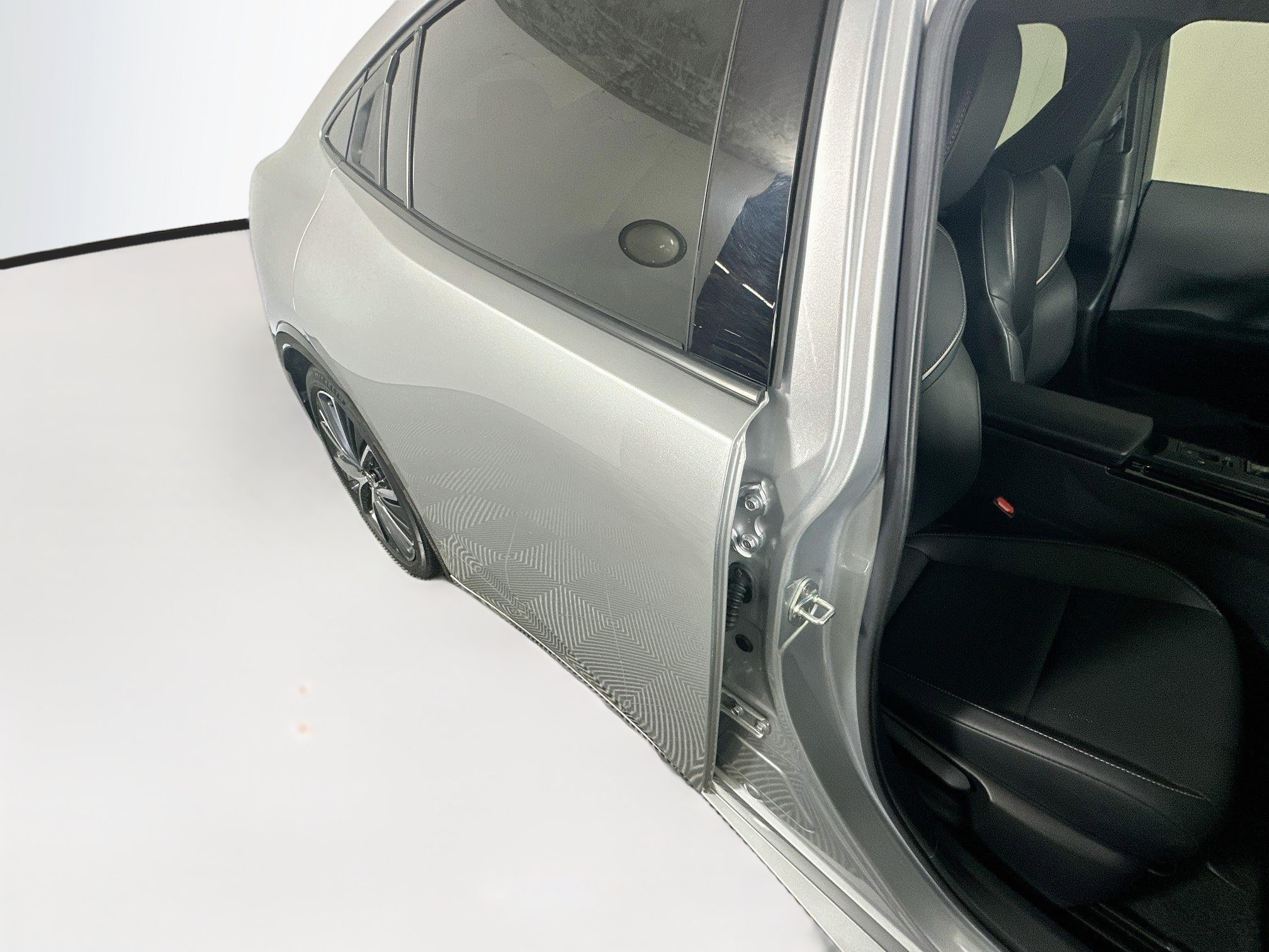 Certified 2023 Toyota Prius XLE FWD image 28